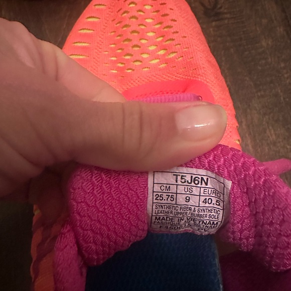 Asics Gel Quantum 360 Vibrant Pink Running Shoes women’s 9 (used) - Picture 7 of 7